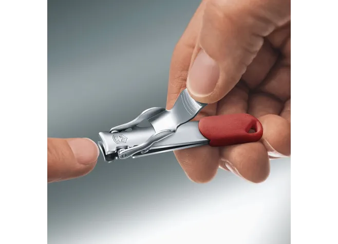 Манікюрні щипці Victorinox Nail Clipper 8.2050.B.1 Фото 2